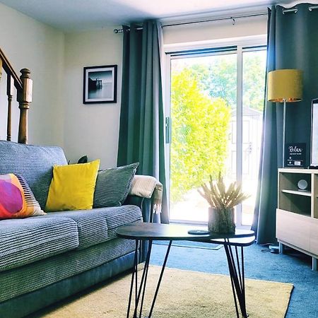 Modern 2 Bed House- Free Parking And Close To The Centre Bristol Exteriör bild