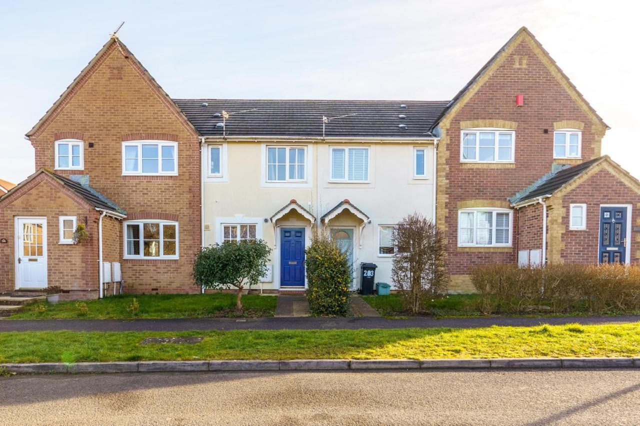 Modern 2 Bed House- Free Parking And Close To The Centre Bristol Exteriör bild