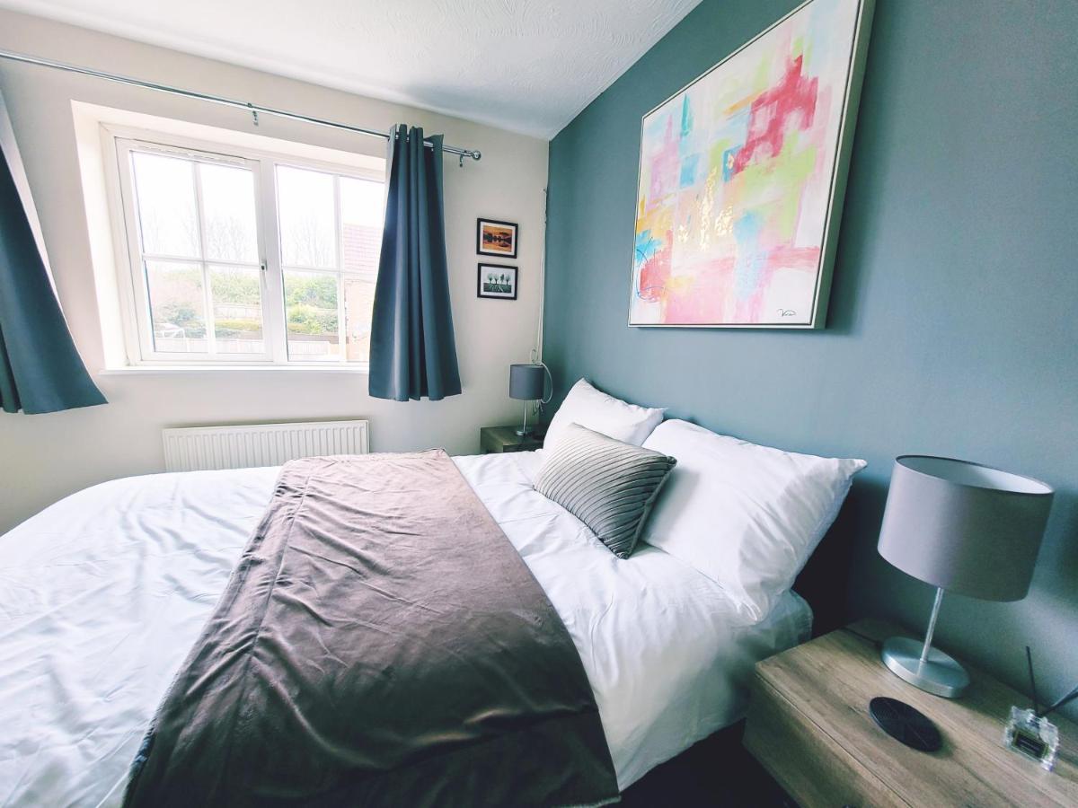 Modern 2 Bed House- Free Parking And Close To The Centre Bristol Exteriör bild