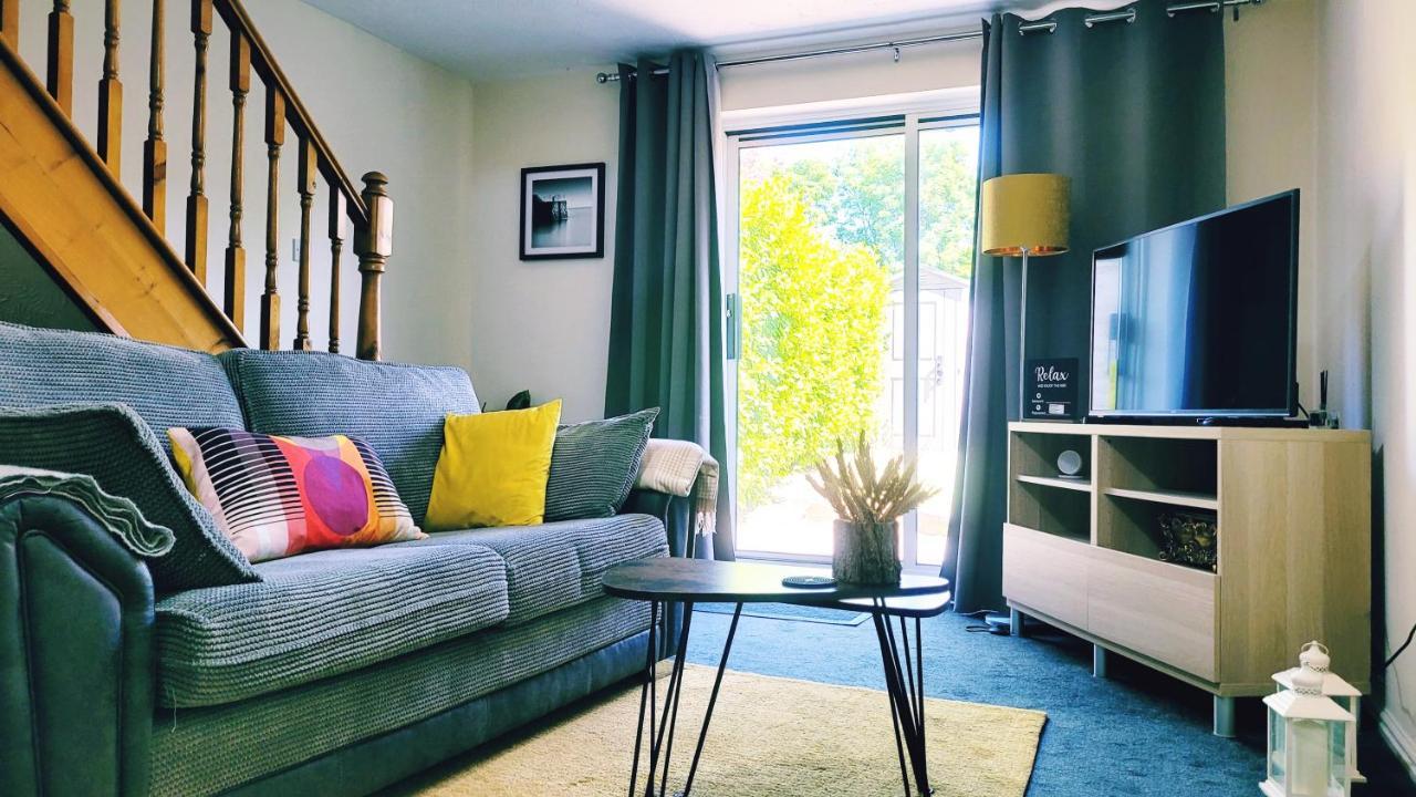 Modern 2 Bed House- Free Parking And Close To The Centre Bristol Exteriör bild